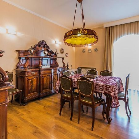 Apartment At 12 Baratashvili Street Тбилиси Екстериор снимка