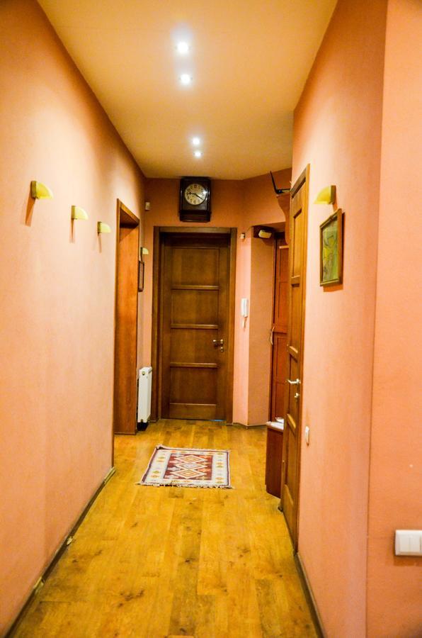 Apartment At 12 Baratashvili Street Тбилиси Екстериор снимка