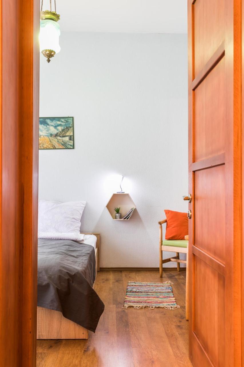 Apartment At 12 Baratashvili Street Тбилиси Екстериор снимка
