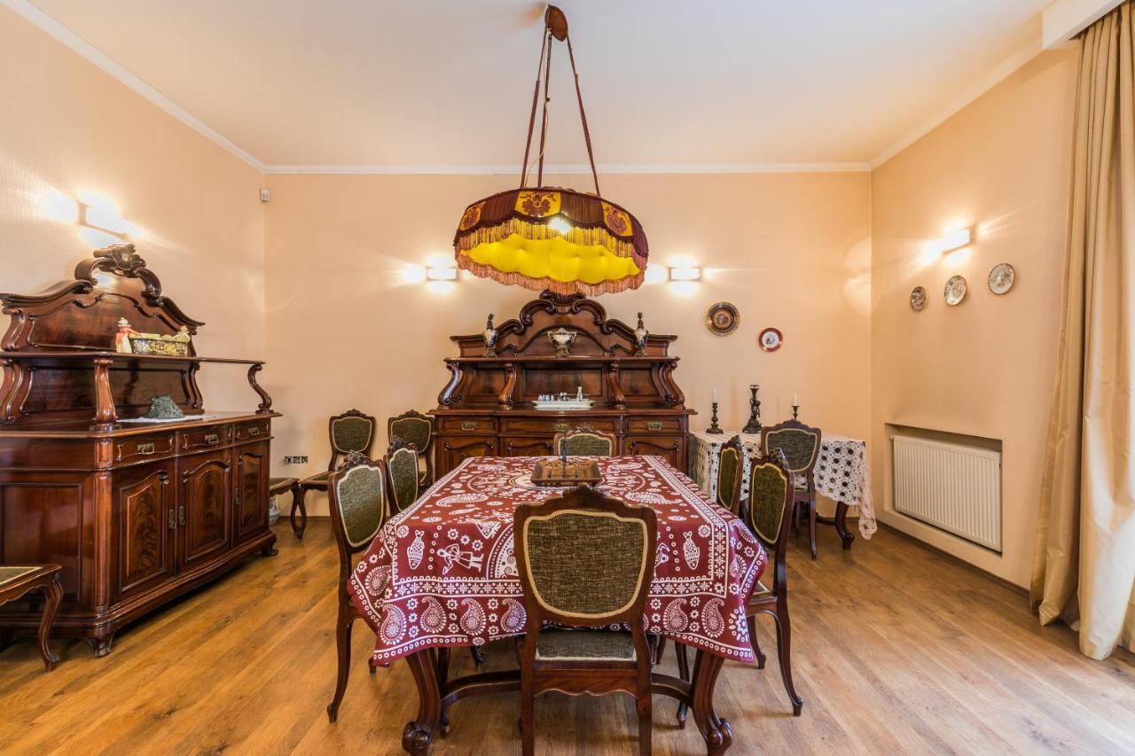 Apartment At 12 Baratashvili Street Тбилиси Екстериор снимка
